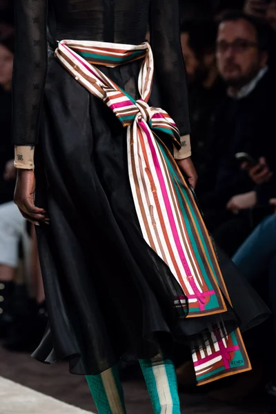 Look 120